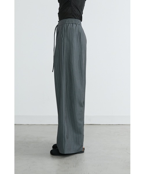ANF.MUU(アンフムー)の「ドロストウエストストライプスラックス(スラックス・レディース・グレー/ブラック/ネイビー・LARGE/MEDIUM)」の8枚目の写真