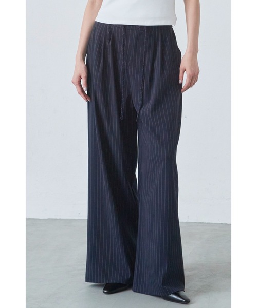 ANF.MUU(アンフムー)の「ドロストウエストストライプスラックス(スラックス・レディース・グレー/ブラック/ネイビー・LARGE/MEDIUM)」の15枚目の写真