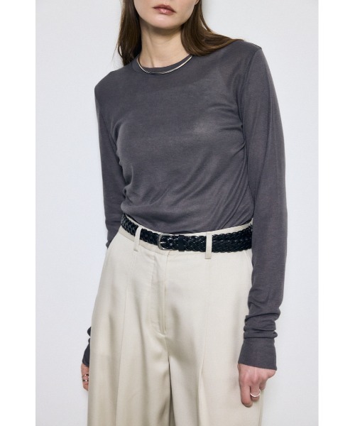 AZUL by moussy(アズールバイマウジー)の「シアー素材ロングTシャツ 秋服 春服 シアートップス ロンT 無地 長袖(Tシャツ/カットソー・レディース・ライトブラック/グレー/レッド/グリーン/オフホワイト・FREE)」の16枚目の写真
