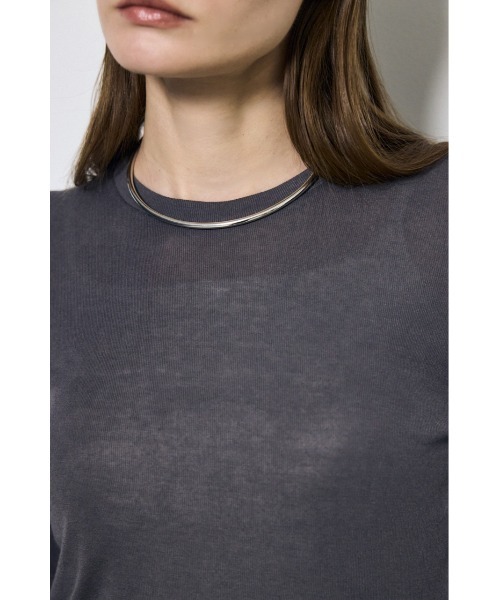 AZUL by moussy(アズールバイマウジー)の「シアー素材ロングTシャツ 秋服 春服 シアートップス ロンT 無地 長袖(Tシャツ/カットソー・レディース・ライトブラック/グレー/レッド/グリーン/オフホワイト・FREE)」の20枚目の写真
