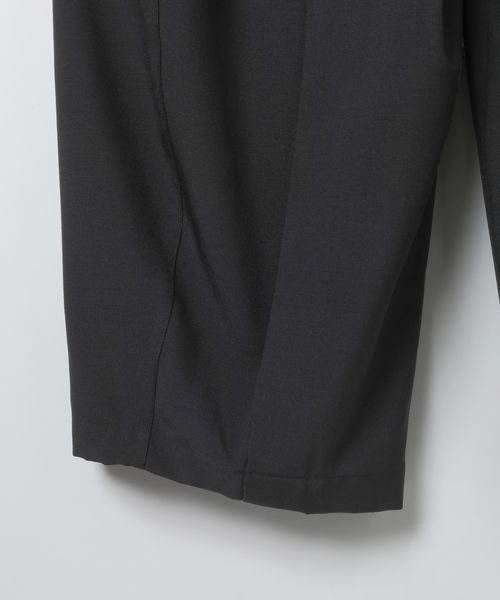 JEANASIS(ジーナシス)の「バックタックコクーンパンツ/663465(スラックス・レディース・ホワイト/グレー系その他/ブラック・SMALL/MEDIUM)」の17枚目の写真