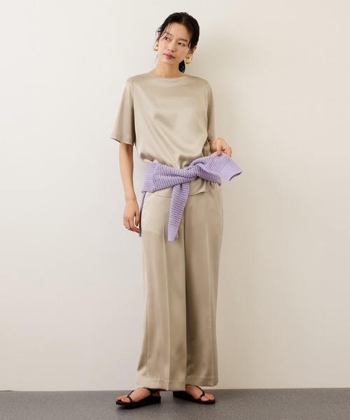 ROPE'（ロペ）の「ドレープサテンティーブラウス/セットアップ対応・イージーケア（シャツ/ブラウス・レディース・ブラック/イエロー系その他3/ベージュ・FREE）」の10枚目の写真