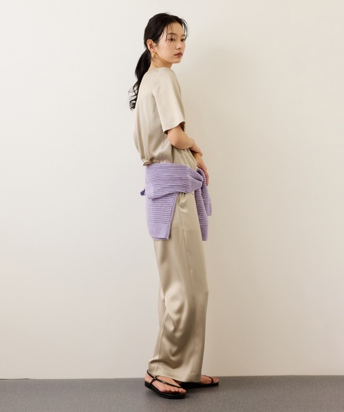 ROPE'（ロペ）の「ドレープサテンティーブラウス/セットアップ対応・イージーケア（シャツ/ブラウス・レディース・ブラック/イエロー系その他3/ベージュ・FREE）」の11枚目の写真