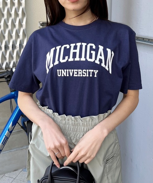 spiritoso（スピリトーゾ）の「MICHIGAN カレッジTシャツ（Tシャツ/カットソー・レディース・ネイビー/ロイヤルブルー/グリーン/ピンク/ライトブルー/ブラック系その他2/ホワイト系その他2/ブラック系その他/杢グレー/ホワイト系その他/ピンク系その他2・MEDIUM/LARGE/X-LARGE/SMALL）」の8枚目の写真