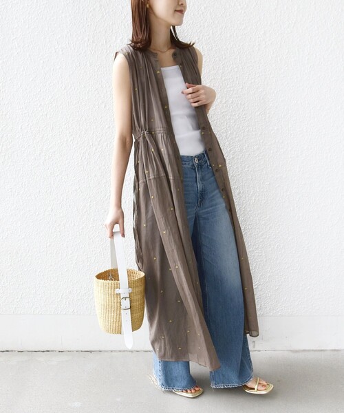 SHIPS（シップス）の「〈手洗い可能〉コットン オーガンジー 刺繍 ウエスト ドロスト ワンピース（ワンピース・レディース・ブラック/カーキ・ONE SIZE）」の16枚目の写真