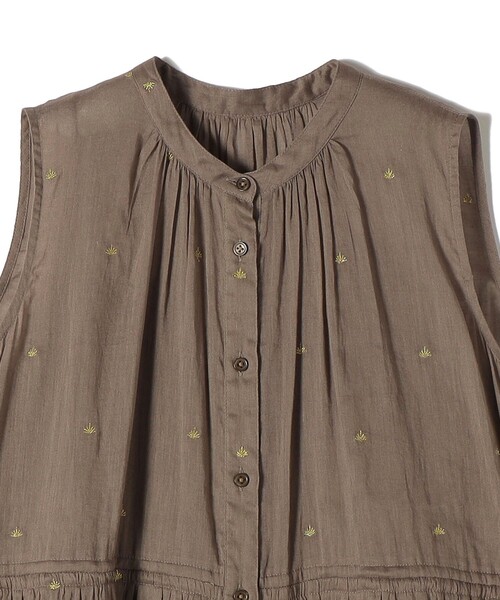 SHIPS（シップス）の「〈手洗い可能〉コットン オーガンジー 刺繍 ウエスト ドロスト ワンピース（ワンピース・レディース・ブラック/カーキ・ONE SIZE）」の21枚目の写真