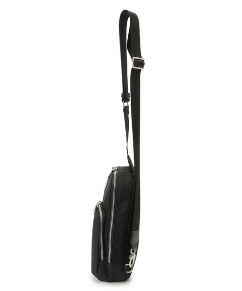 Guess(ゲス)の「BERNA Crossbody ショルダーバッグ メンズバッグ(ショルダーバッグ・メンズ・ブラック・ONE SIZE)」の8枚目の写真