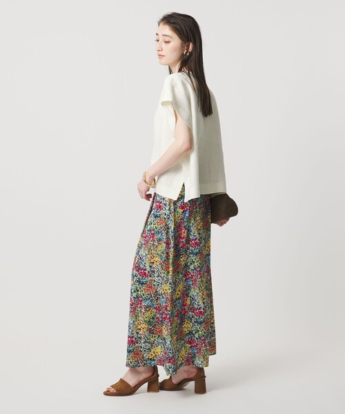 SACRA(サクラ)の「<SACRA>ラスティック Vネック トップ(シャツ/ブラウス・レディース・ホワイト/ベージュ・38)」の13枚目の写真