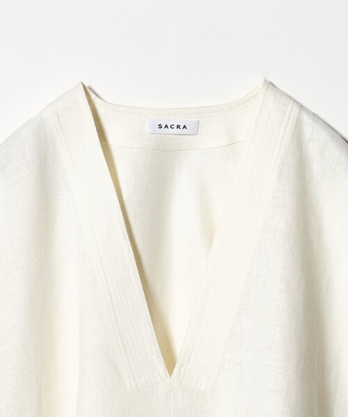 SACRA（サクラ）の「＜SACRA＞ラスティック Vネック トップ（シャツ/ブラウス・レディース・ホワイト/ベージュ・38）」の14枚目の写真