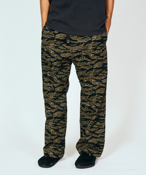 THRIFTY LOOK(スリフティールック)の「THRIFTY LOOK / スリフティールック PRINTED 90S CLIMBING PANTS タイガーカモ レオパード ウェビングベルト イージーパンツ(その他パンツ・メンズ・ブラウン/グリーン/カモフラージュ・MEDIUM/LARGE)」の4枚目の写真