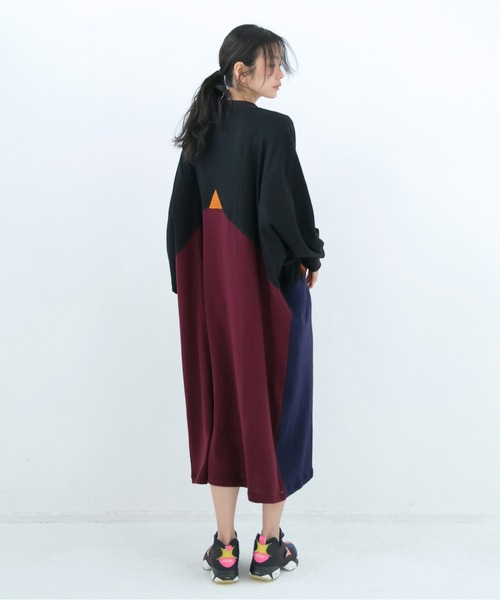 BEDSIDEDRAMA(ベットサイドドラマ)の「Pattern Switch Wide Dress(ワンピース・レディース・グレー/ブラック・2/1)」の6枚目の写真