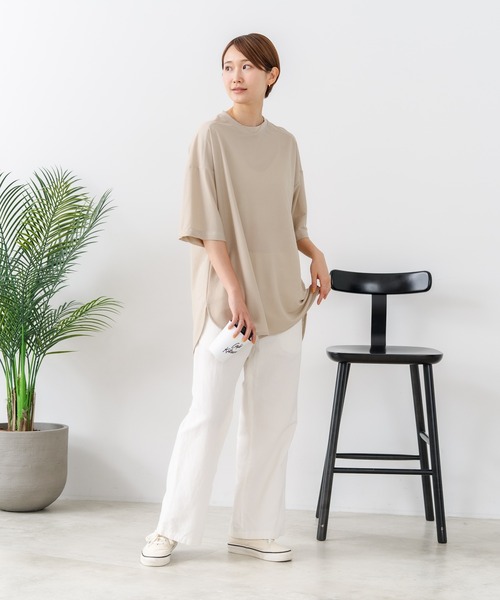 fort point(フォーポイント)の「【C-FORTPOINT/フォートポイント】【接触冷感 ひんやり涼しい】冷感鹿の子素材 ラウンドヘムTシャツ 乾きやすい お尻が隠れる 体型カバー(Tシャツ/カットソー・レディース・チャコールグレー/ブラック/ベージュ・FREE)」の20枚目の写真