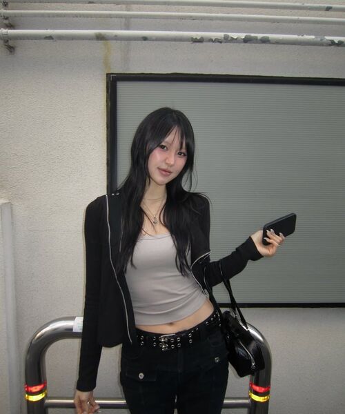SCHISM INDUCING(スキズムインデューシング)の「DIAGONAL ZIP UP TOP BLACK(Tシャツ/カットソー・レディース・その他・FREE)」の17枚目の写真