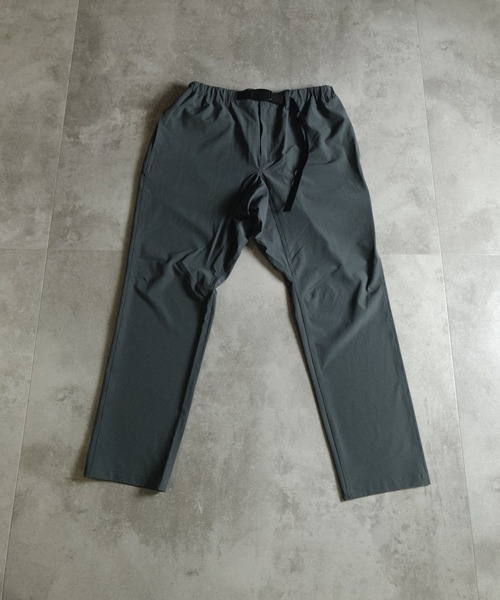 many men many mind(メニーメンメニーマインド)の「MANYMENMANYMINDS / AIRLEAKFABRIC/クライミングパンツ(その他パンツ・メンズ・チャコール/ブラック・X-LARGE/LARGE/MEDIUM)」の1枚目の写真