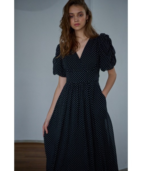 Estella.K(エステラケー)の「New Harper Polka-dot Dress【Essential Edit】 カシュクールドットドレス(ワンピース・レディース・ブラック系/アイボリー系/サックスブルー系・FREE)」の10枚目の写真