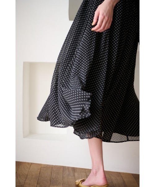 Estella.K(エステラケー)の「New Harper Polka-dot Dress【Essential Edit】 カシュクールドットドレス(ワンピース・レディース・ブラック系/アイボリー系/サックスブルー系・FREE)」の17枚目の写真