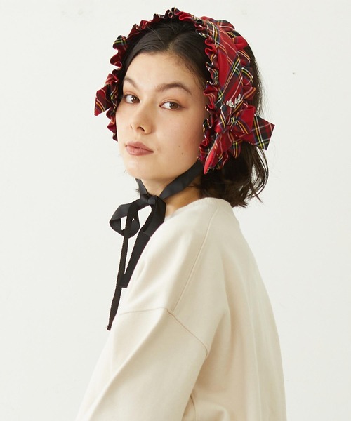 MILKFED.（ミルクフェド）の「FRILLED TARTAN EARMUFFS（イヤーマフ・レディース・レッド/ブラック/イエロー・ONE SIZE）」の3枚目の写真