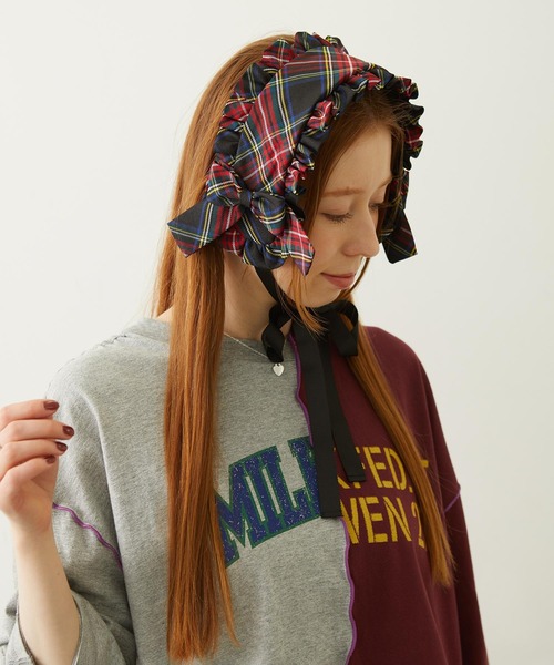 MILKFED.（ミルクフェド）の「FRILLED TARTAN EARMUFFS（イヤーマフ・レディース・レッド/ブラック/イエロー・ONE SIZE）」の4枚目の写真