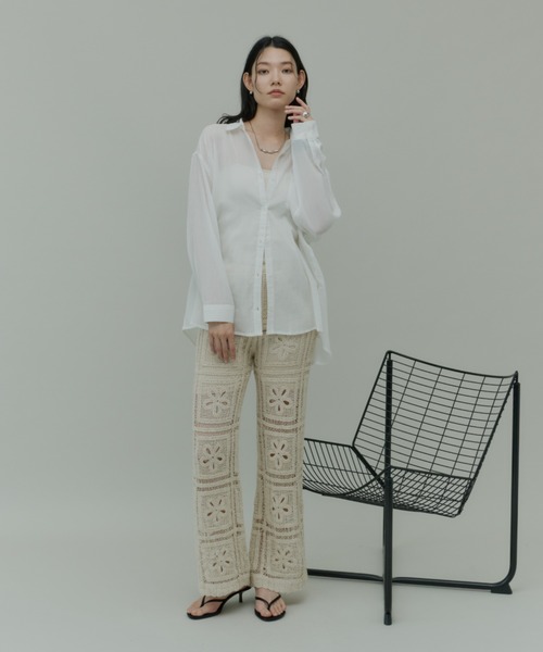 Plumel（プルメル）の「Panel Crochet Lace Pants / パネルクロシェレースパンツ（その他パンツ・レディース・ベージュ/ホワイト・MEDIUM）」の11枚目の写真