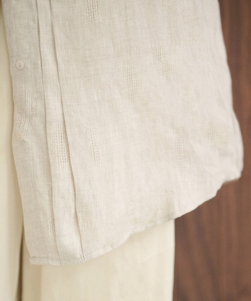LAULEN(ローレン)の「front tuck line linen shirt /フロントタックラインリネンシャツ(シャツ/ブラウス・レディース・ベージュ/アイボリー・FREE)」の19枚目の写真
