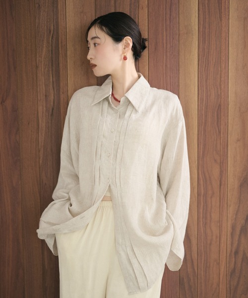 LAULEN(ローレン)の「front tuck line linen shirt /フロントタックラインリネンシャツ(シャツ/ブラウス・レディース・ベージュ/アイボリー・FREE)」の3枚目の写真