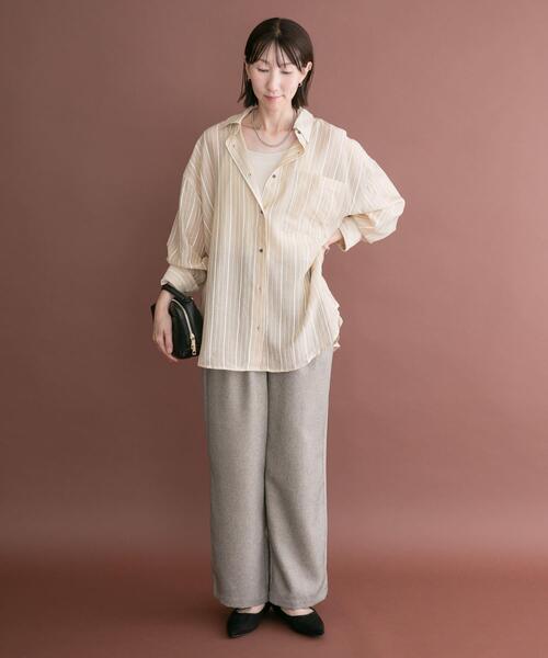 ITEMS URBANRESEARCH(アイテムズ アーバンリサーチ)の「シアープリントストライプシャツ(シャツ/ブラウス・レディース・ピンク/ブルー/ベージュ・FREE)」の7枚目の写真