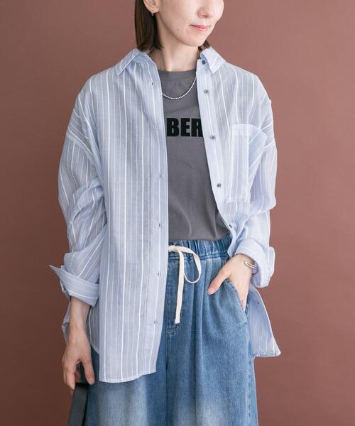 ITEMS URBANRESEARCH(アイテムズ アーバンリサーチ)の「シアープリントストライプシャツ(シャツ/ブラウス・レディース・ピンク/ブルー/ベージュ・FREE)」の13枚目の写真