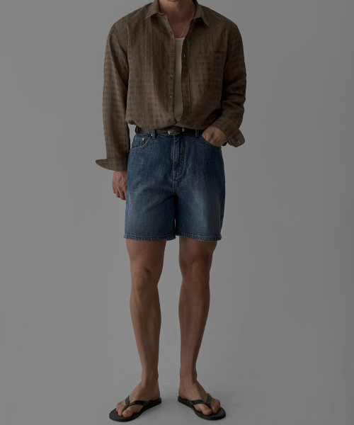 BOWLOW PRODUCT(バウロープロダクト)の「ミッドブルーウォッシュデニムショートパンツ(その他パンツ・メンズ・その他・MEDIUM/LARGE/X-LARGE)」の2枚目の写真