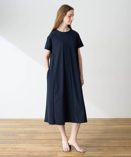 LE SOUK HOLIDAY（ルスークホリデー）の「クールストレッチトリコットワンピース【接触冷感・UVカット・ポケット付き】（ワンピース・レディース・チャコールグレー/ネイビー・M/L）」の6枚目の写真