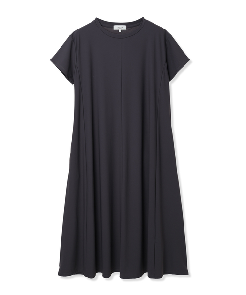 LE SOUK HOLIDAY（ルスークホリデー）の「クールストレッチトリコットワンピース【接触冷感・UVカット・ポケット付き】（ワンピース・レディース・チャコールグレー/ネイビー・M/L）」の20枚目の写真