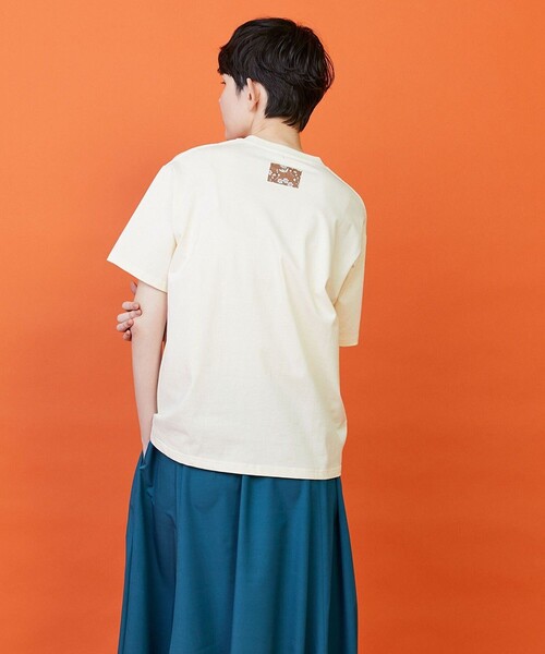 FRAPBOIS（フラボア）の「ガーデンフローＴシャツ（Tシャツ/カットソー・レディース・チャコールグレー/クリーム・1/2）」の3枚目の写真