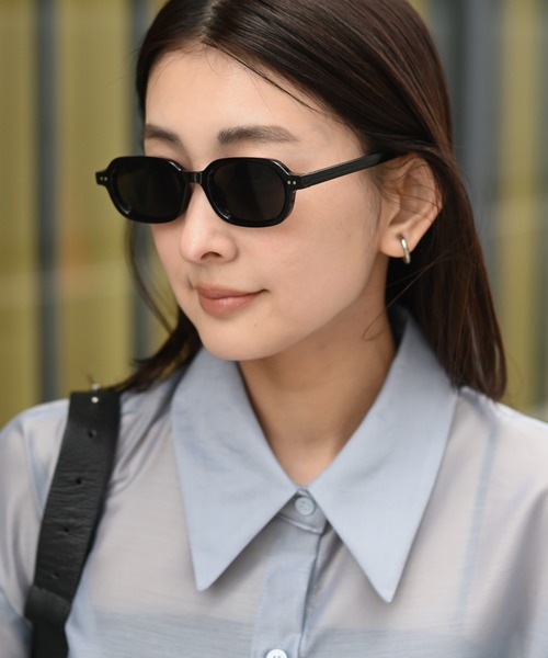 Marient(マリエント)の「Nuance Square Sunglasses / ニュアンススクエアサングラス(サングラス・レディース・ブラック/ブラウン・FREE)」の19枚目の写真