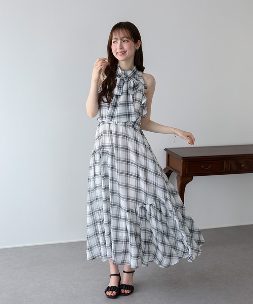 BLUEEAST(ブルーイースト)の「《2サイズ展開》アメスリ 2WAYリボンタイワンピース(ワンピース・レディース・ブラック/ホワイト・MEDIUM/LARGE)」の3枚目の写真