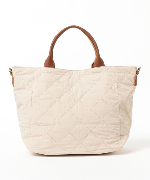 toleur(トーラ)の「【別注】toleur × Ray BEAMS / ナイロン キルトダブル ポケット バッグ(トートバッグ・レディース・ダークブラウン/ブラック/ナチュラル・ONE SIZE)」の5枚目の写真