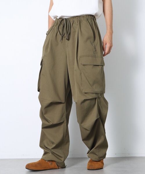 CRAFT STANDARD BOUTIQUE(クラフトスタンダードブティック)の「ワイドイージーカーゴパンツ(その他パンツ・メンズ・ブラック/グレイッシュベージュ/カーキ・L/M)」の17枚目の写真