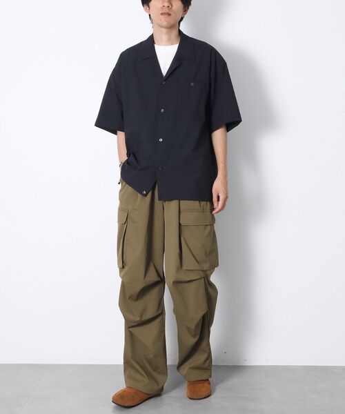 CRAFT STANDARD BOUTIQUE(クラフトスタンダードブティック)の「ワイドイージーカーゴパンツ(その他パンツ・メンズ・ブラック/グレイッシュベージュ/カーキ・L/M)」の21枚目の写真