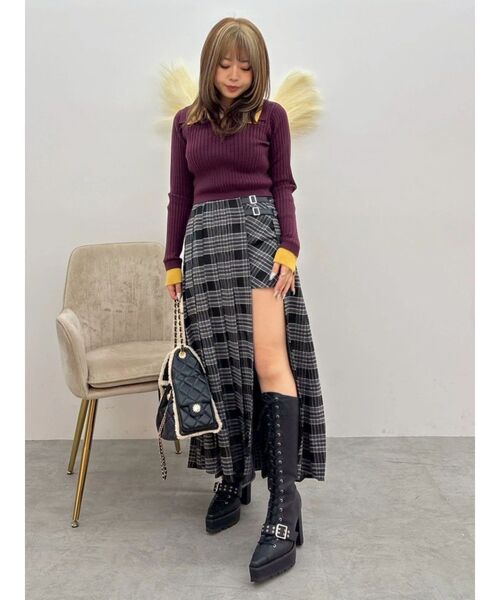 EVRIS(エヴリス)の「チェックプリーツロングスカート(スカート・レディース・レッド/ブラウン/ブラック・SMALL/MEDIUM)」の9枚目の写真