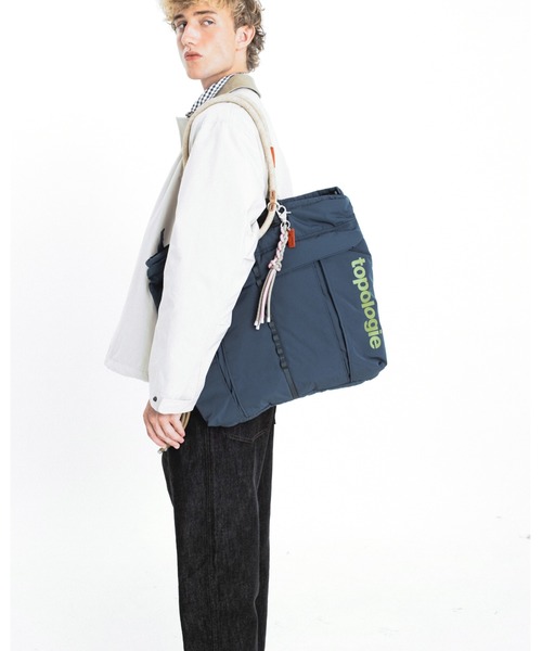 Topologie(トポロジー)の「Helmet Bag(ヘルメット バッグ)(トートバッグ・レディース・ダークグリーン・ONE SIZE)」の5枚目の写真
