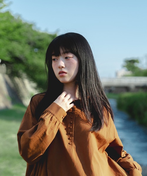 オオカミとフクロウ（オオカミとフクロウ）の「オオカミと陽だまり森の一日“長袖ワンピース”（ワンピース・レディース・ブラック/ブラウン・FREE）」の13枚目の写真