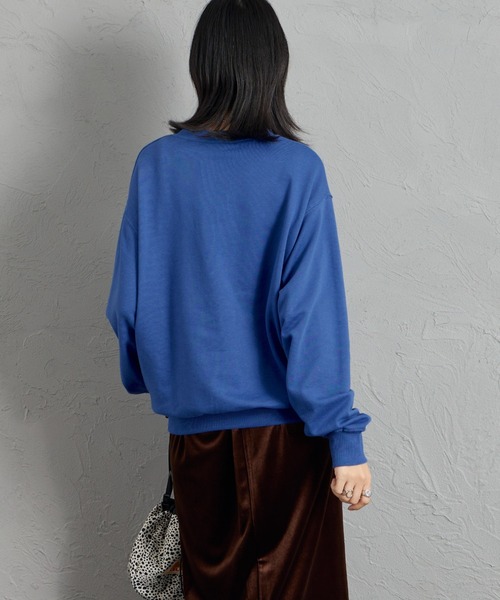 JEANS FACTORY （ジーンズファクトリー）の「【WEB限定】[GREMLINS/グレムリン] フォトプリント クルーネックスウェット（スウェット・レディース・オフホワイト/チャコールグレー/ブルー・M/L）」の12枚目の写真