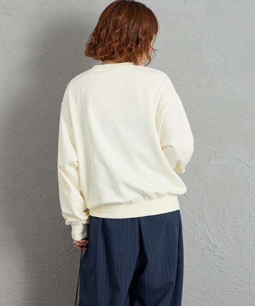 JEANS FACTORY （ジーンズファクトリー）の「【WEB限定】[GREMLINS/グレムリン] フォトプリント クルーネックスウェット（スウェット・レディース・オフホワイト/チャコールグレー/ブルー・M/L）」の22枚目の写真