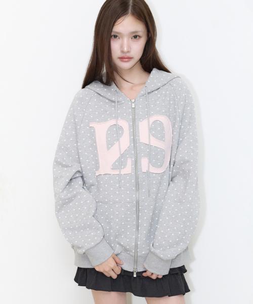 ILLIGO(イリゴ)の「129 ロゴパッチフードジップアップスノードット(パーカー・レディース・その他・X-SMALL/SMALL/LARGE/MEDIUM)」の1枚目の写真