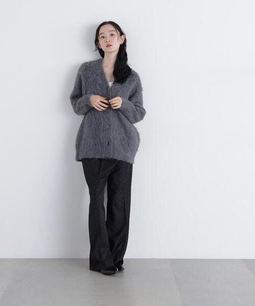 N.(N. Natural Beauty Basic)(エヌエヌナチュラルビューティーベーシック)の「ミドル丈シャギーニットカーディガン(カーディガン/ボレロ・レディース・ベージュ/グレー・FREE)」の5枚目の写真