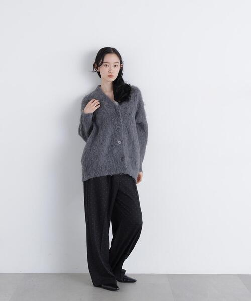 N.(N. Natural Beauty Basic)(エヌエヌナチュラルビューティーベーシック)の「ミドル丈シャギーニットカーディガン(カーディガン/ボレロ・レディース・ベージュ/グレー・FREE)」の7枚目の写真