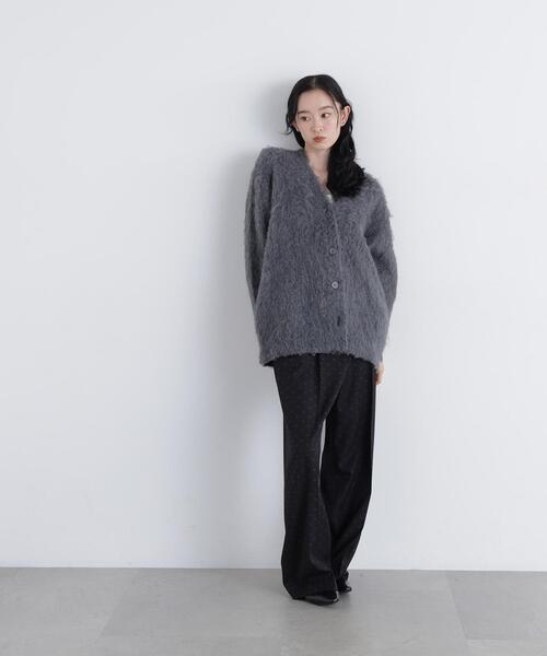 N.(N. Natural Beauty Basic)(エヌエヌナチュラルビューティーベーシック)の「ミドル丈シャギーニットカーディガン(カーディガン/ボレロ・レディース・ベージュ/グレー・FREE)」の9枚目の写真