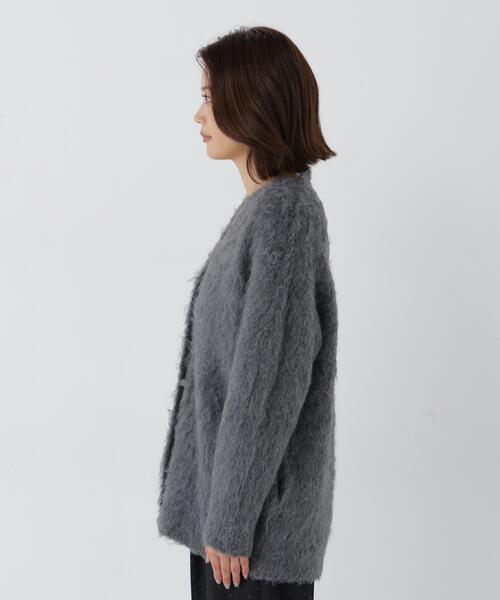 N.(N. Natural Beauty Basic)(エヌエヌナチュラルビューティーベーシック)の「ミドル丈シャギーニットカーディガン(カーディガン/ボレロ・レディース・ベージュ/グレー・FREE)」の10枚目の写真