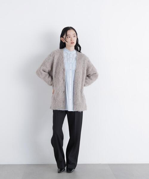 N.(N. Natural Beauty Basic)(エヌエヌナチュラルビューティーベーシック)の「ミドル丈シャギーニットカーディガン(カーディガン/ボレロ・レディース・ベージュ/グレー・FREE)」の16枚目の写真