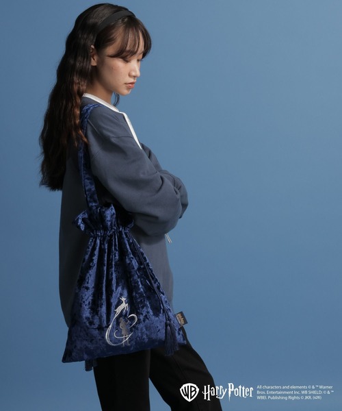 GLOBAL WORK(グローバルワーク)の「【Harry Potter(ハリー・ポッター)】ベロア刺繍トート/1045730(トートバッグ・レディース・ネイビー/ライトベージュ/ライトグレー・FREE)」の16枚目の写真