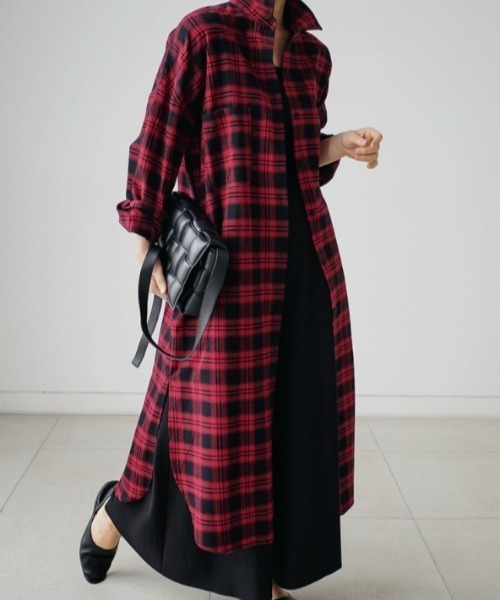 Aelina（エリナ）の「ミドル丈チェック柄シャツ（その他アウター・レディース・ホワイト/レッド・L/M）」の16枚目の写真