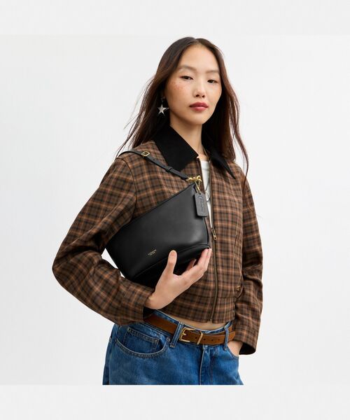 COACH(コーチ)の「デミ バッグ(ショルダーバッグ・レディース・ブラック系その他・ONE)」の2枚目の写真